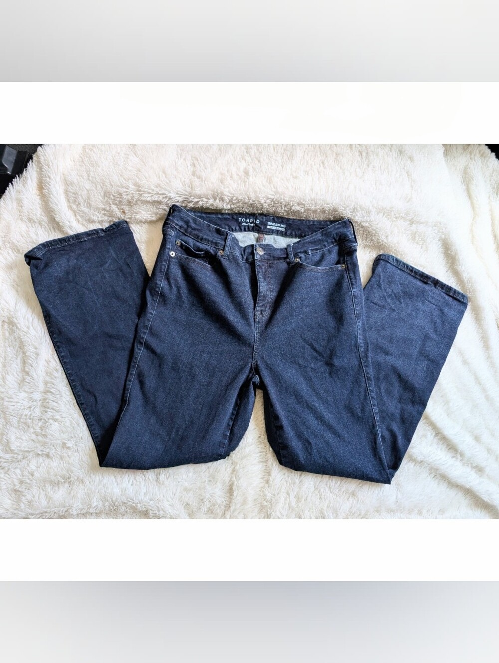 torrid Trio Fit Slim Boot cut Limitless Stretch Dark Wash Denim Jeans Size 16-20
